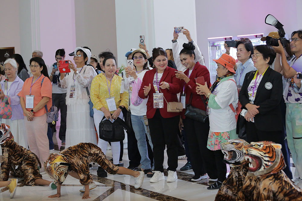 ทริปรถไฟ SRT Royal Blossom