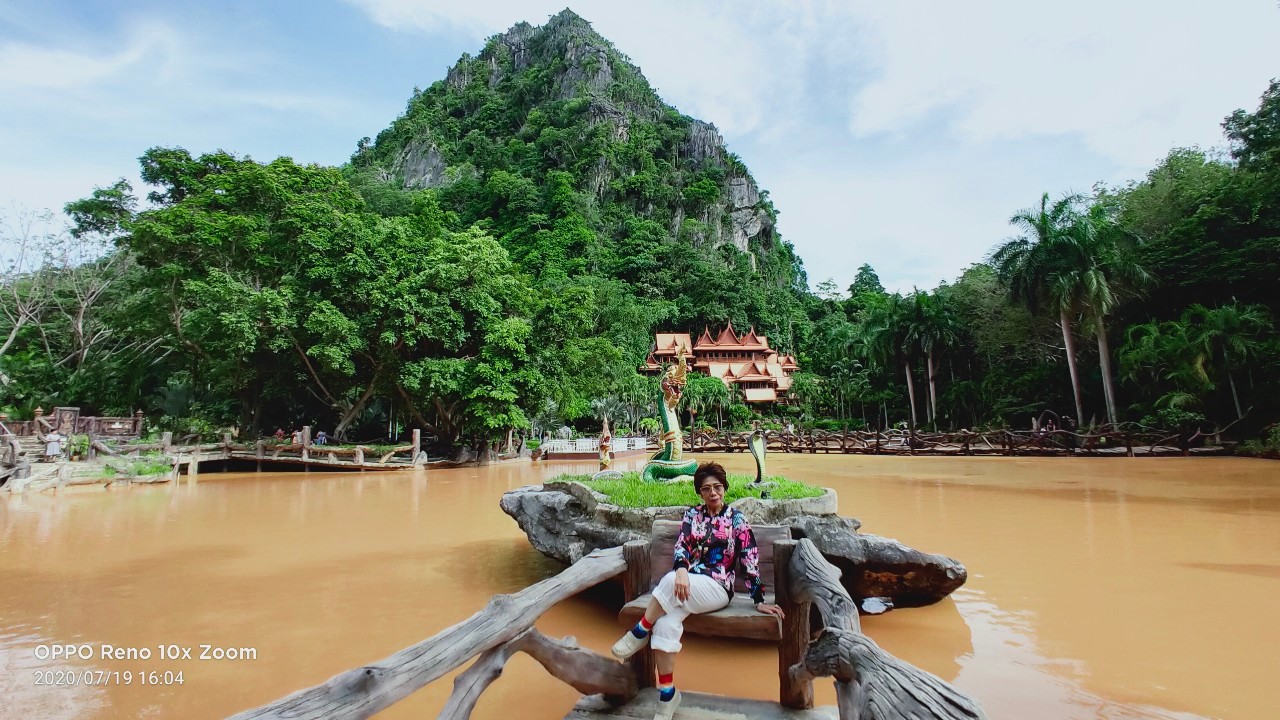 โปรแกรมทัวร์ดีดี นนทบุรี-ชัยนาท-อุทัยธานีโปรแกรมท่องเที่ยว จ.อุทัยธานี