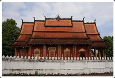 คาราวานท่องเที่ยวทางรถยนต์ 