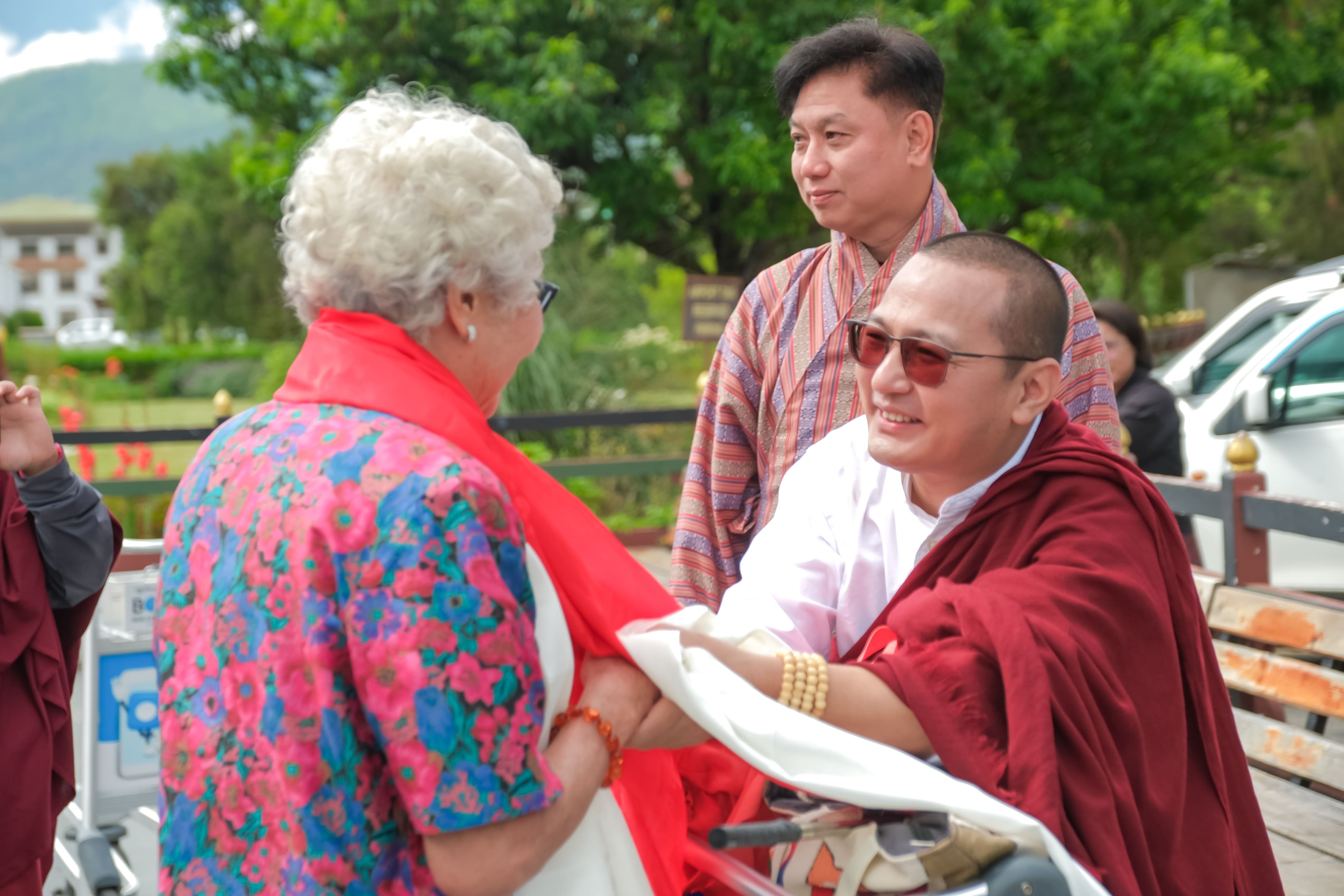 ต้อนรับจากสนามบินภูฏาน-ระหว่างทาง-