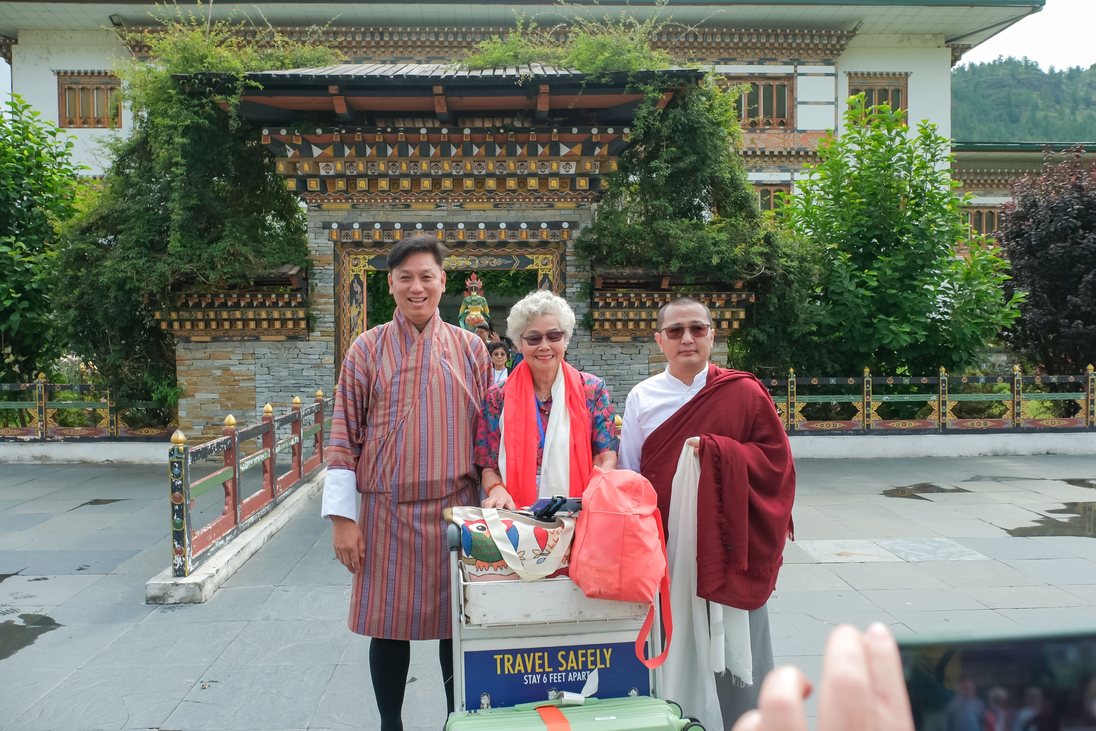 ต้อนรับจากสนามบินภูฏาน-ระหว่างทาง-