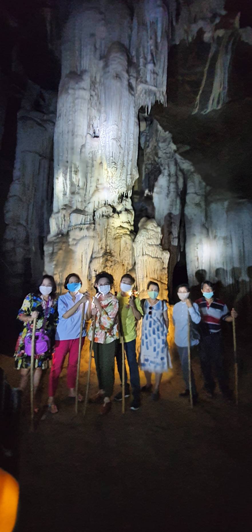 โปรแกรมทัวร์ดีดี นนทบุรี-ชัยนาท-อุทัยธานีโปรแกรมท่องเที่ยว จ.อุทัยธานี