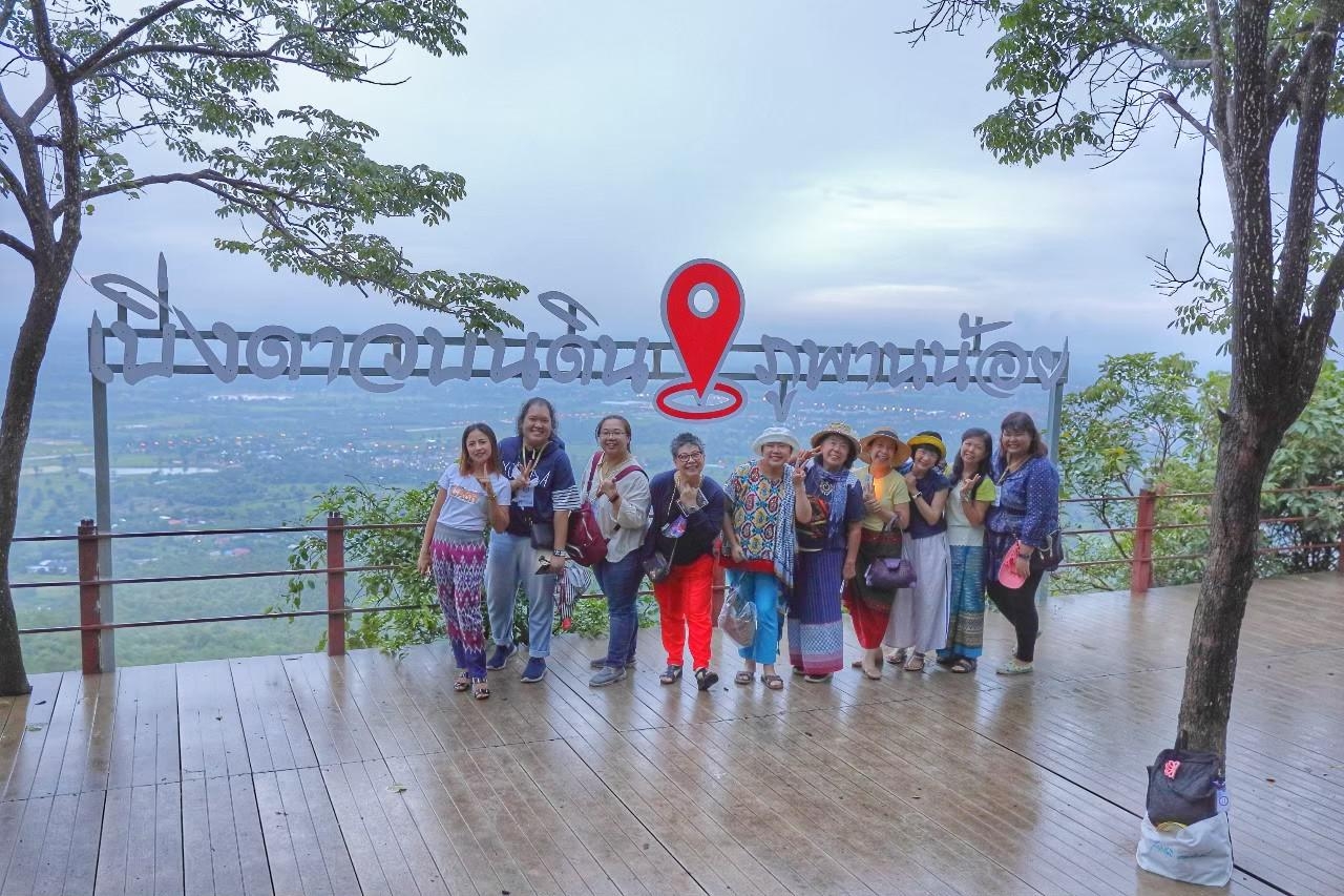 คึดฮอด อีสานเขียว เที่ยวหน้าฝน ท่องเที่ยวเติมบุญ เคล้าวิถีชุมชน ยลธรรมชาติ Unseen กรุงเทพฯ-อุดรธานี-หนองบัวลำภู-ชัยภูมิ-โคราช
เดินทาง 4 วัน 3 คืน วันที่ 15-18 สิงหาคม 2563