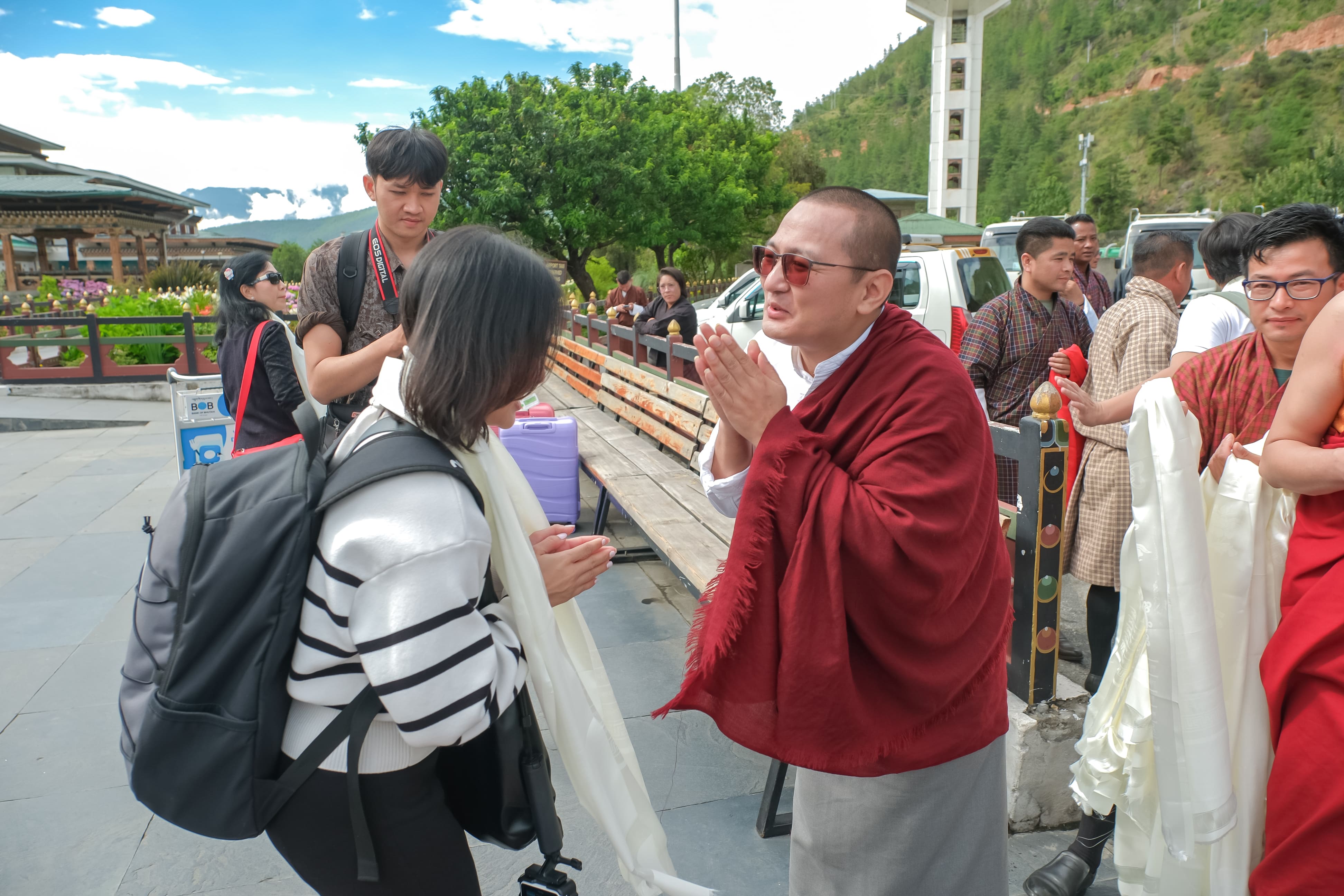 ต้อนรับจากสนามบินภูฏาน-ระหว่างทาง-