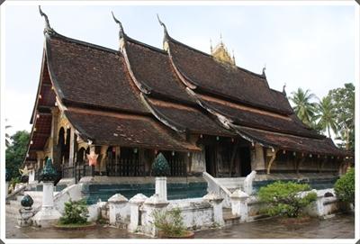 คาราวานท่องเที่ยวทางรถยนต์ 