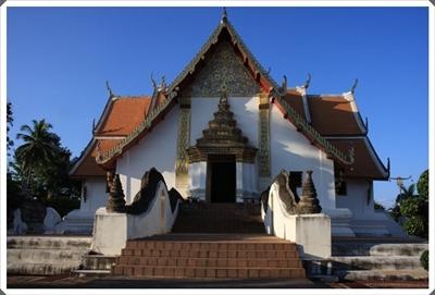 คาราวานท่องเที่ยวทางรถยนต์ 