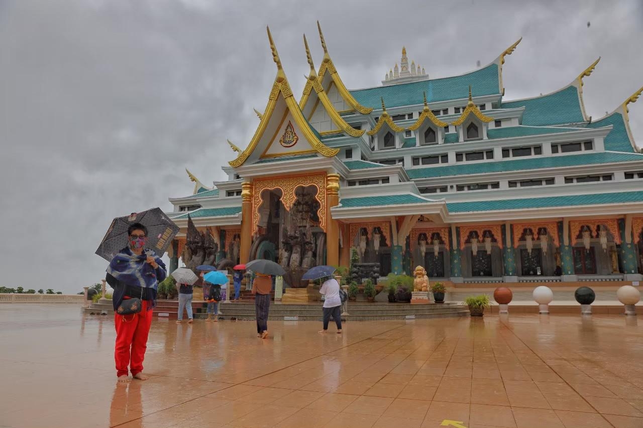 คึดฮอด อีสานเขียว เที่ยวหน้าฝน ท่องเที่ยวเติมบุญ เคล้าวิถีชุมชน ยลธรรมชาติ Unseen กรุงเทพฯ-อุดรธานี-หนองบัวลำภู-ชัยภูมิ-โคราช
เดินทาง 4 วัน 3 คืน วันที่ 15-18 สิงหาคม 2563